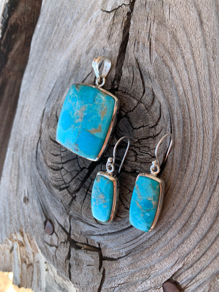 Turquoise pendant & earring set