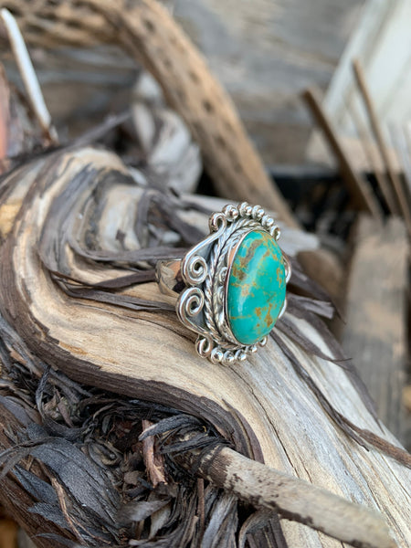 Swirls Oval Turquoise ring size 7