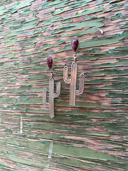 Cactus Post earrings in Purple Spiny