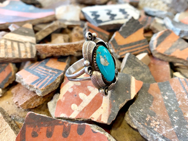 Vintage Feather Turquoise ring size 8